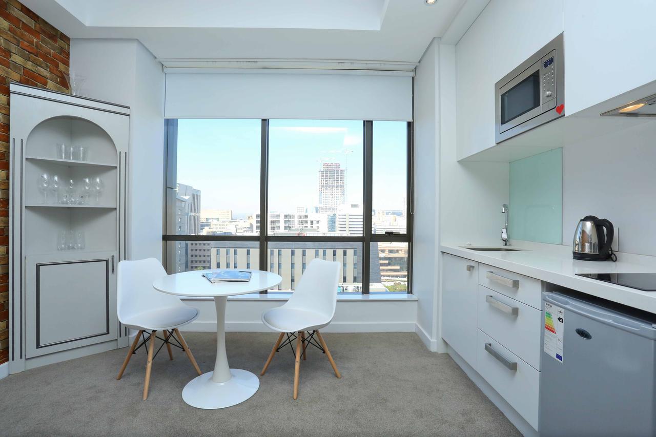 Sandton Skye Apartments Екстериор снимка